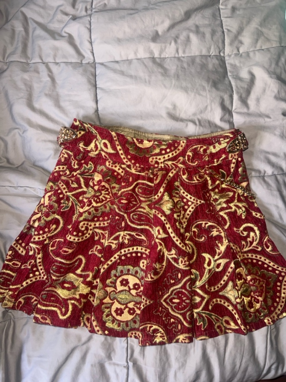 Red and gold fabric material Lace-Up Crop Top with Gold Chain Detail AND skirt - Picture 12 of 12